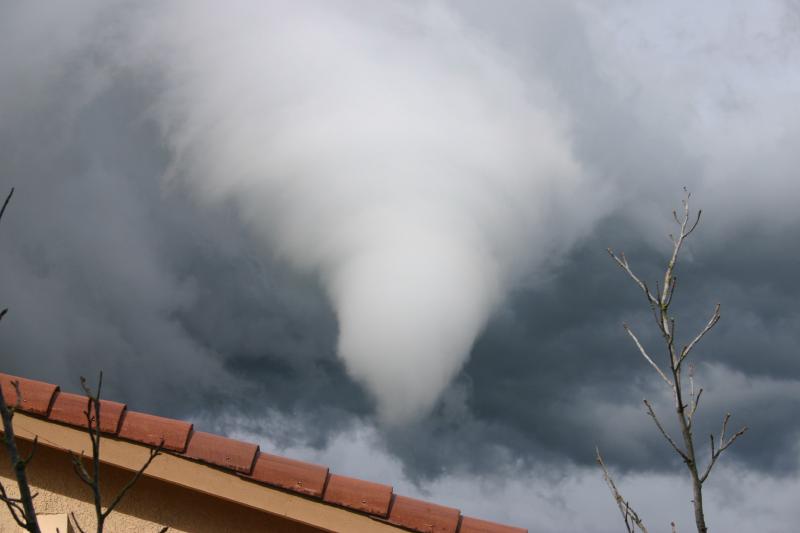 funnel_cloud_backyard.jpg